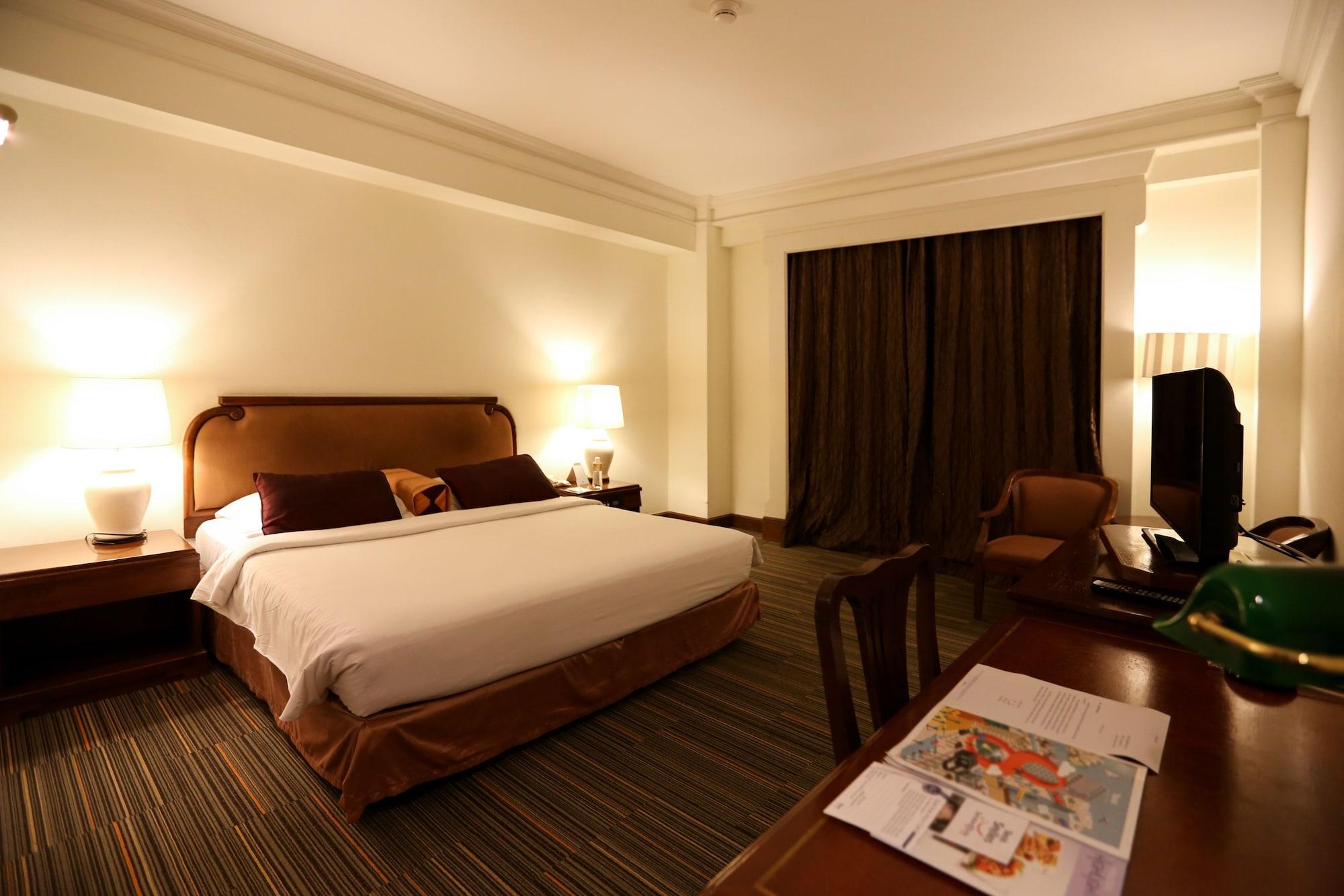 The Imperial Hotel & Convention Centre Korat Nakhonratchasima Zewnętrze zdjęcie