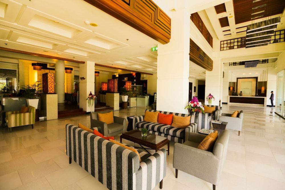 The Imperial Hotel & Convention Centre Korat Nakhonratchasima Zewnętrze zdjęcie